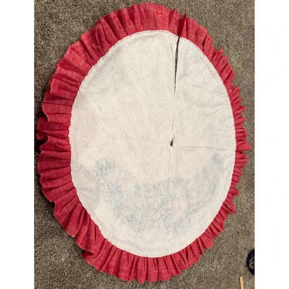Vintage Christmas Tree Skirt Santa Toys 44